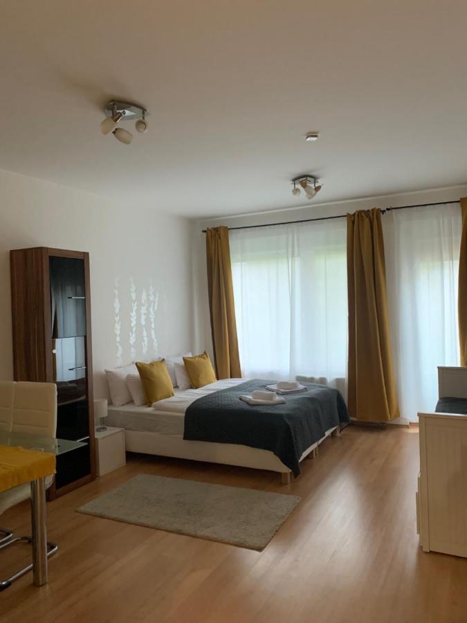 Corvin Fontana Apartment Budapest Exterior photo